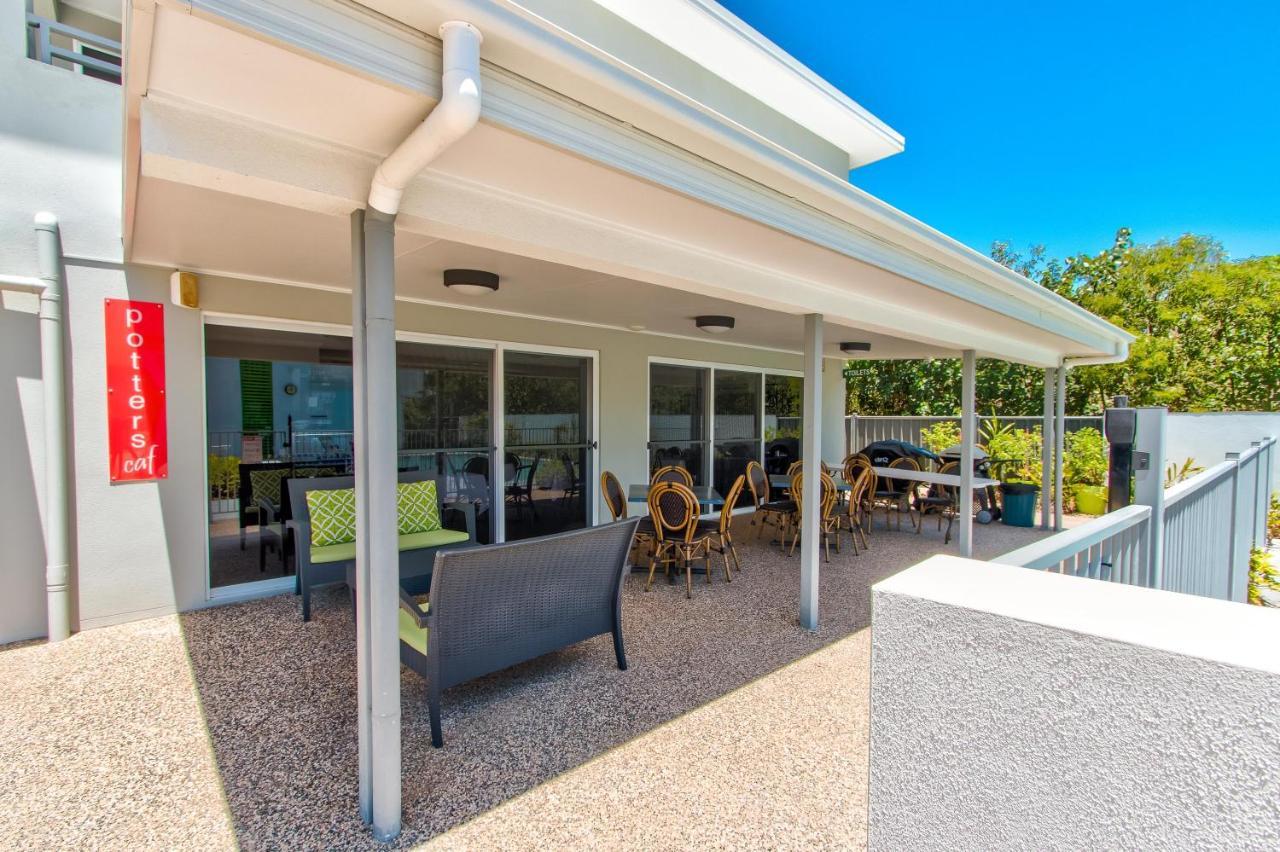 Mackay Oceanside Central Hotel Official Exteriör bild